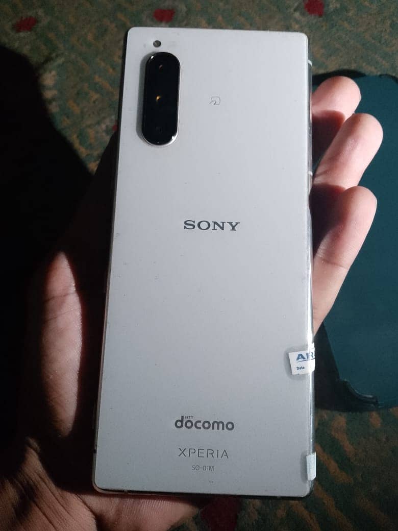 Song Xperia 5 no pta 64Gb white color 3