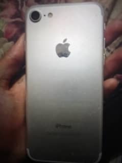 i am selling iphone 7 pta approved
