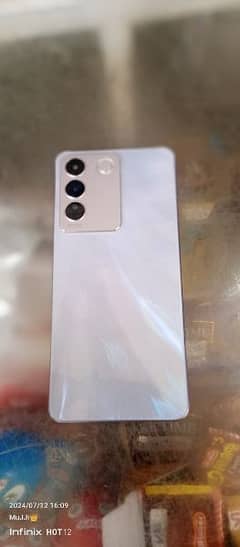 vivo v27e