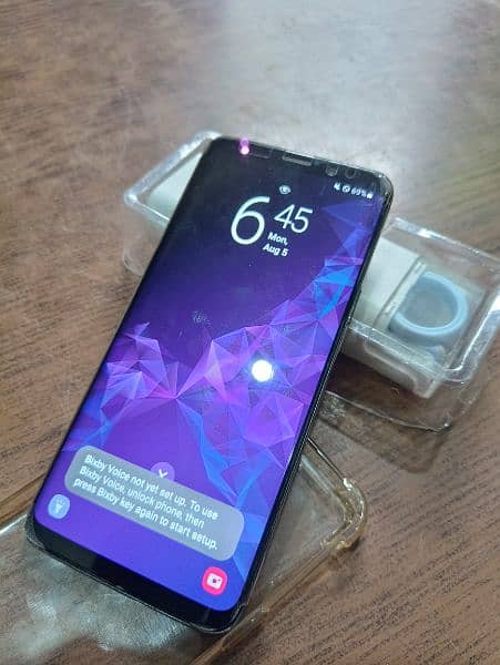 Samsung S9 Clear Panel 5