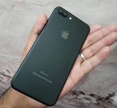 Apple iPhone 8 plus 256 GB my WhatsApp number 0322=6070271