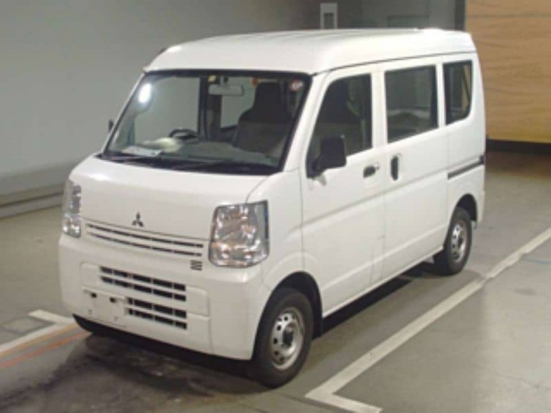 Mitsubishi Minicab Bravo 2019 1