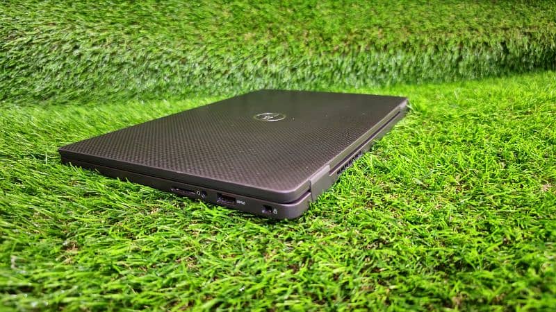 Dell Latitude 7310 6