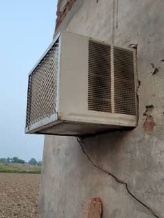 Window Ac 1.5 Ton Wathsapp NO=O3OO88812OO