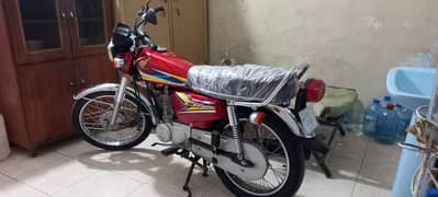 Honda 125 CG 2019 model for urgent sale