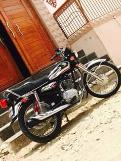 Honda CG 125 karachi number sealed engine