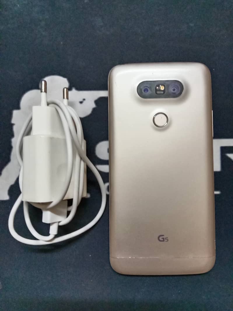 LG G5 4GB RAM 32GB ROM PTA APPROVED CALL-03127566633 6