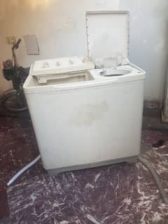 haier full size washer & dryer