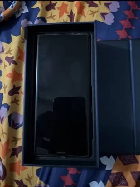 samsung note 9 in 9.5/10 condition 2