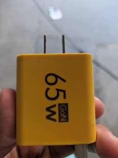 Gan 65 watt fast charger