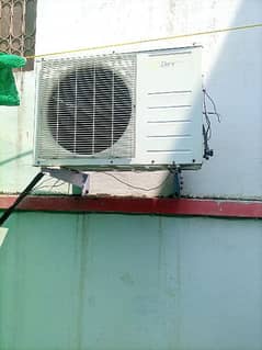 1 ton AC dawlance for sale