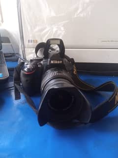 NIKON D5100