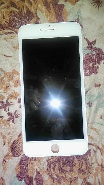 I am selling iphone 6 plus pannel 1