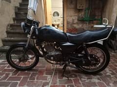 urgent for sale GS 150 with slight modification