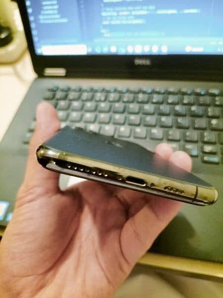 Iphone 11 Pro Max JV 256Gb non PTA 5