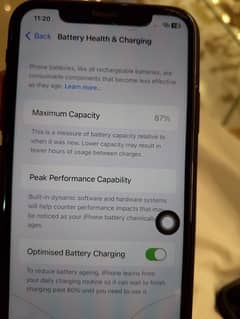 I phone 11 non pta 64 Gb 87 battery health