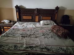 King Size Bed/ Dressing /Divider