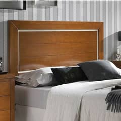 bed,double bed,king size bed,wooden bed