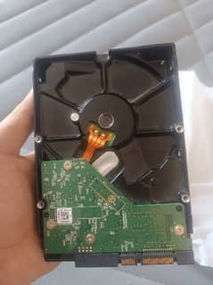 500 GB hard disk