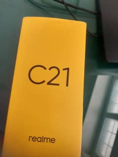 Realme C21