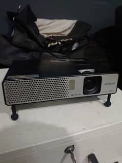 Hitachi projecter for sale