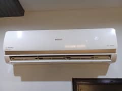 Orient 1.5 ton AC DC Inverter Split