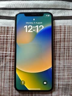 iPhone XS - 64GB