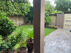 10 marla fully renovated beautiful bungalow for sale in Eden avenue (EXT) new airport road lahore