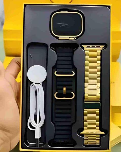 HK 9 ultra golden smart watch full hd 49mm. 2