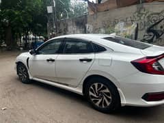 Honda civic 2018 orial