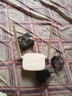 Tenda router with charger plus power bank