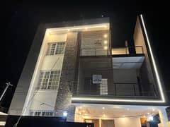 Designer house in Chinar street Banigala (north) side