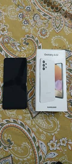 SAMSUNG GALAXY A32