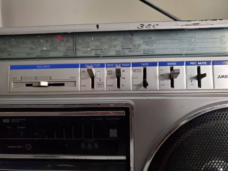 national panasonic tape recorder 4 band radio FM MW SW1SW2 4