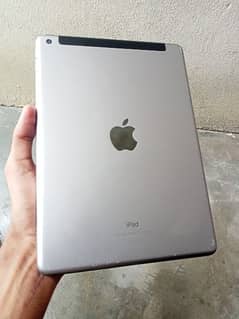 Ipad 6 generation for sale 32gb, ios 17