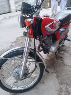 Honda 125 condition 10by9 no engine repair full original sound originl