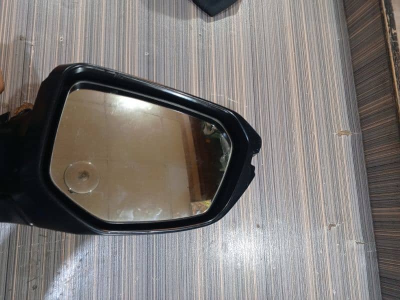 HONDA CIVIC  X.   side mirror 1