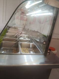 Salad bar in very good condition