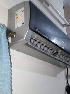 Gree Inverter AC for sale PKR 95000