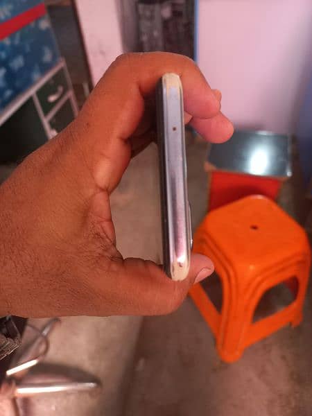 Vivo V19 available for sell 5