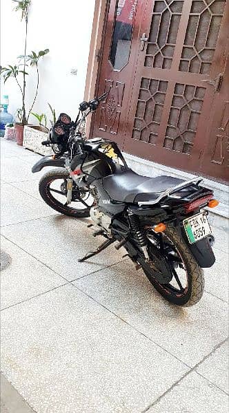 Yamaha YBR G 2016 0