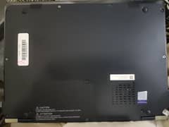 Toshiba core i5 8th (16 GB 250 gb)