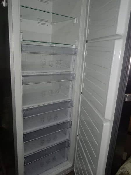 Dawlance vertical freezer 1