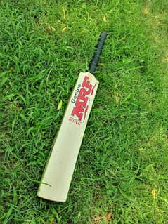 New hard bat UNUSED