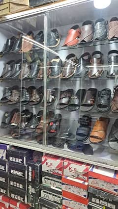 shoes ka Sara maal sale ke liye hai 500