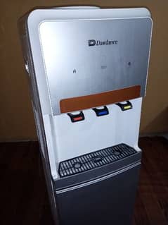 Dawlance Water Dispenser with Refrigerator