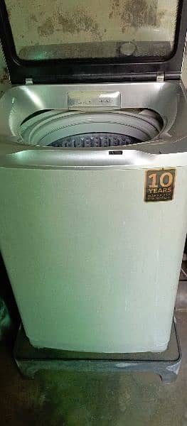 Higer Automatic washing machine 0