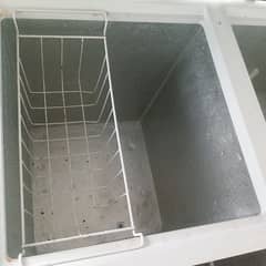 deep freezer excellent condition