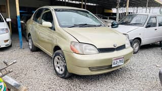 Toyota Platz 1999