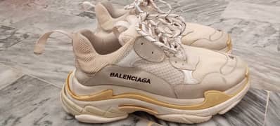 BALANCIAGA SNEAKERS TRIPPLE S